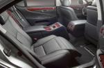 Lexus LS460 2006 года